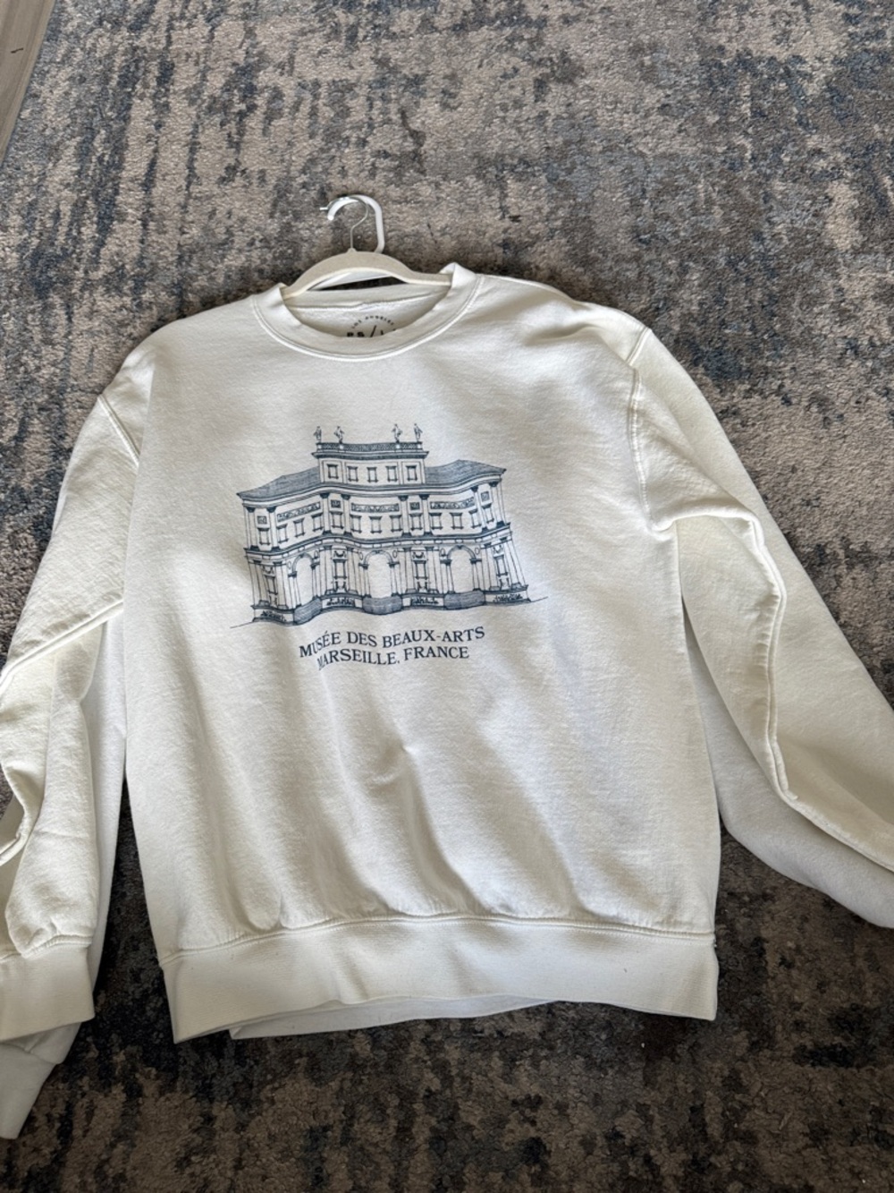 PacSun White Crewneck Sweatshirt with Navy Graphic